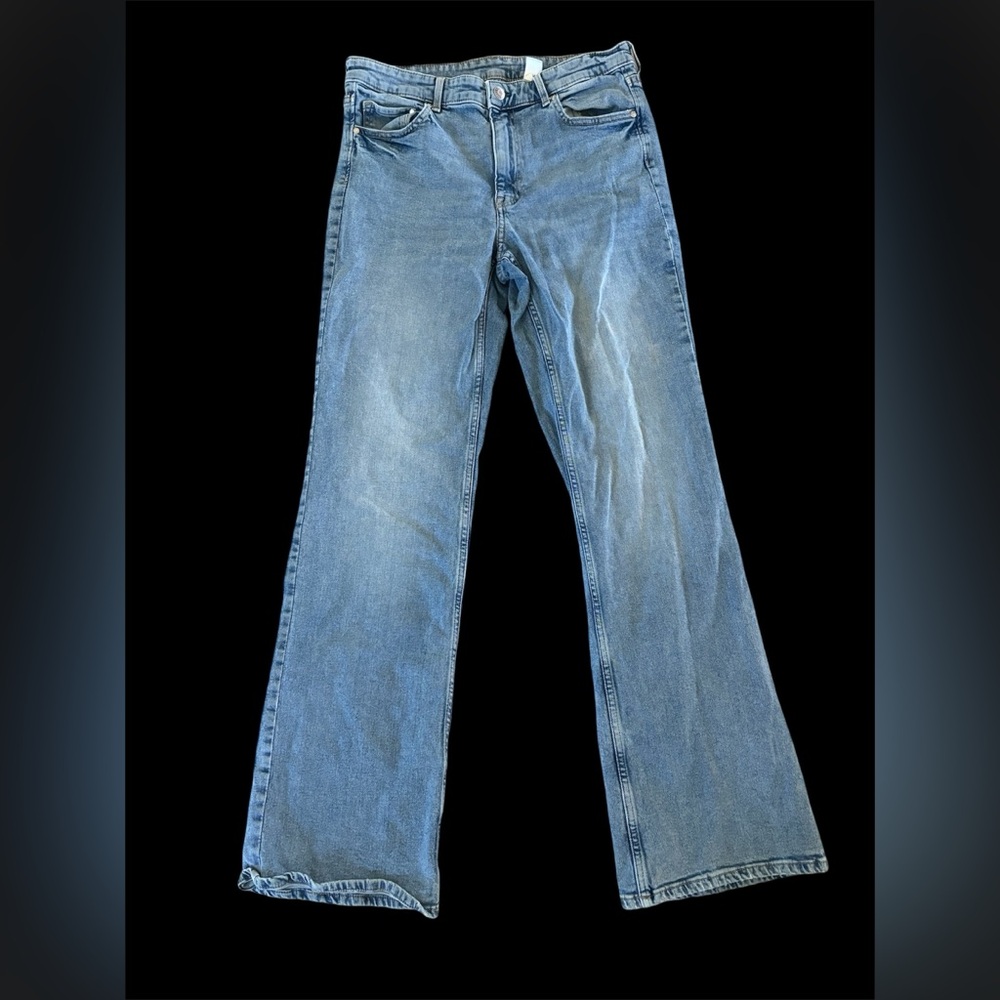 💐H&M Blue Boot Cut Jeans